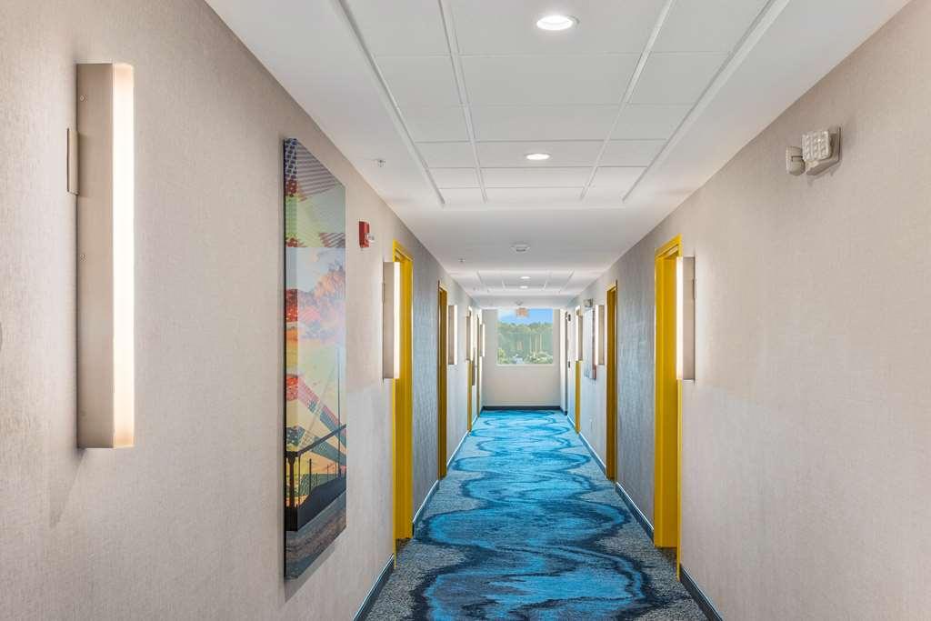 Glo Best Western Savannah-Gateway I-95 Amenities photo